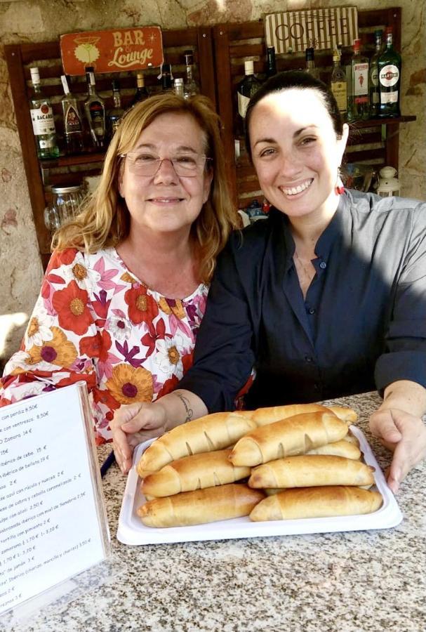 Posada Real Del Buen Camino Villanueva de Campean Bagian luar foto